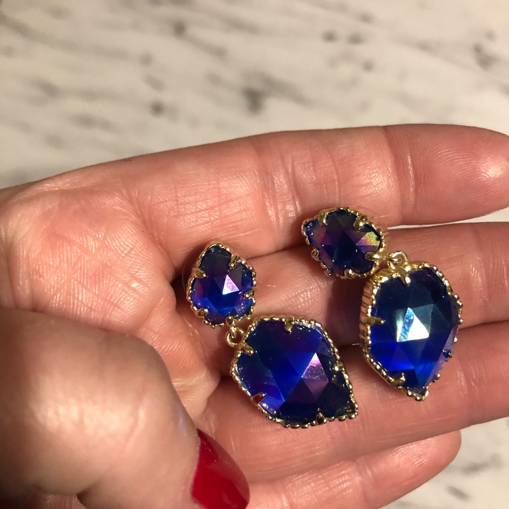 Iridescent cobalt